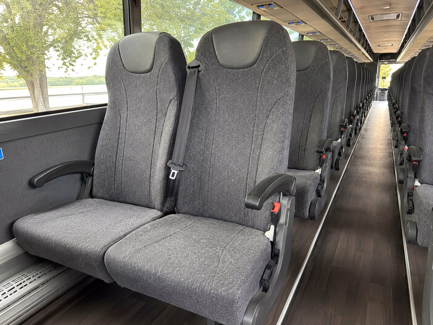 charter bus rentals to the henry ford museum and greenfield village in dearborn