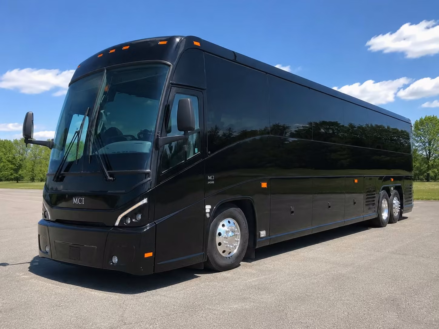 charterbusrentaldearbornmi com makes it possible to book shuttle buses for dearborn stem and science field trips