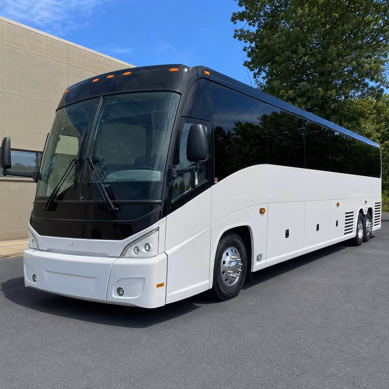 long distance transportation in dearborn and all the surrounding areas