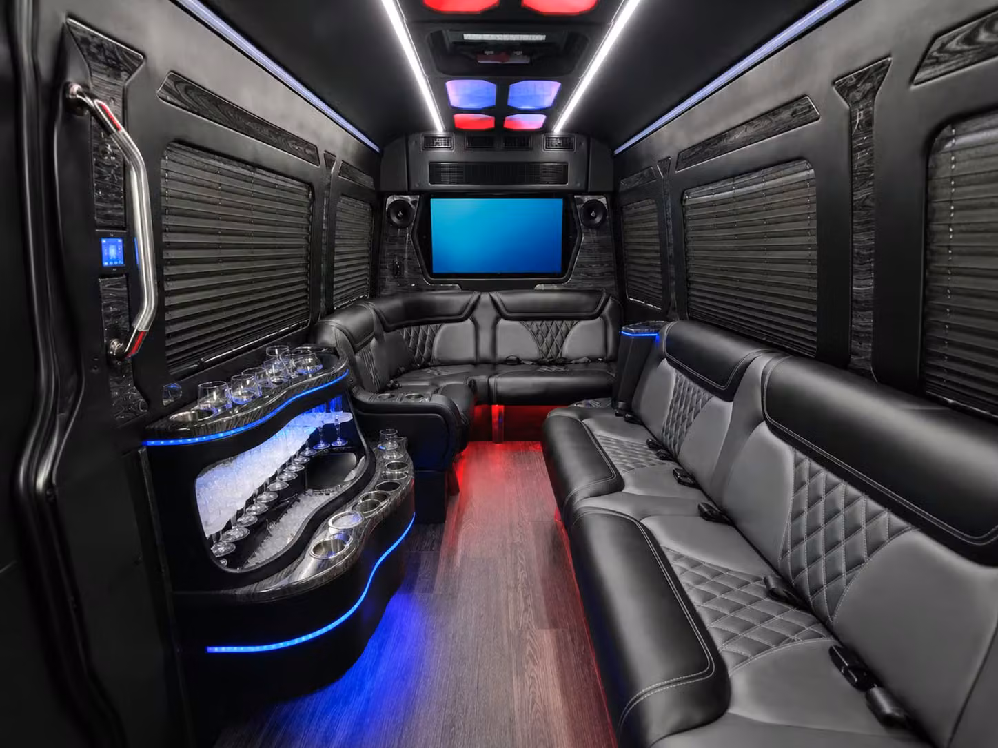 with charterbusrentaldearbornmi com renting an airport shuttle for dtw has never been faster